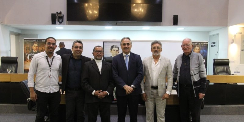 Por iniciativa de Luciano Cartaxo, ALPB exibe filme sobre Padre Ibiapina
