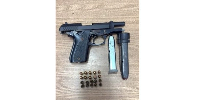 Após responder por homicídio, homem é novamente preso com arma de fogo em CG