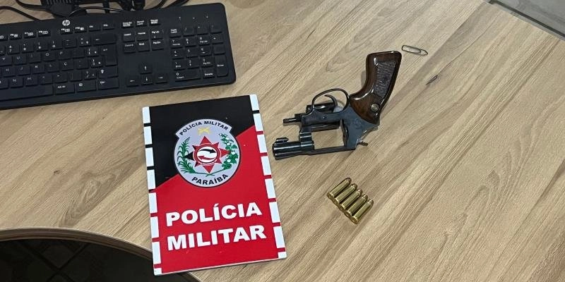 Polícia Militar prende homem com arma de fogo que já tinha passagem por outros crimes
