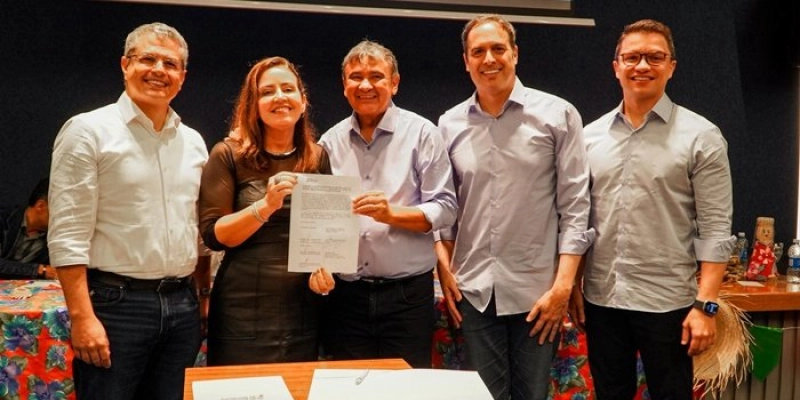 Pollyanna recebe Wellington Dias na PB e celebra ampliação do acesso ao crédito para famílias beneficiárias do Bolsa Família