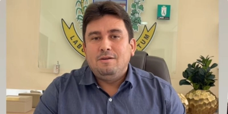 SOUSA: Helder Carvalho exonera três servidores e nomeia nove em cargos comissionados