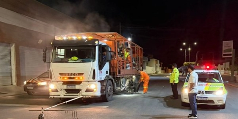 STTRANS inicia aplicação de pintura termoplástica nas sinalizações da região central de Sousa