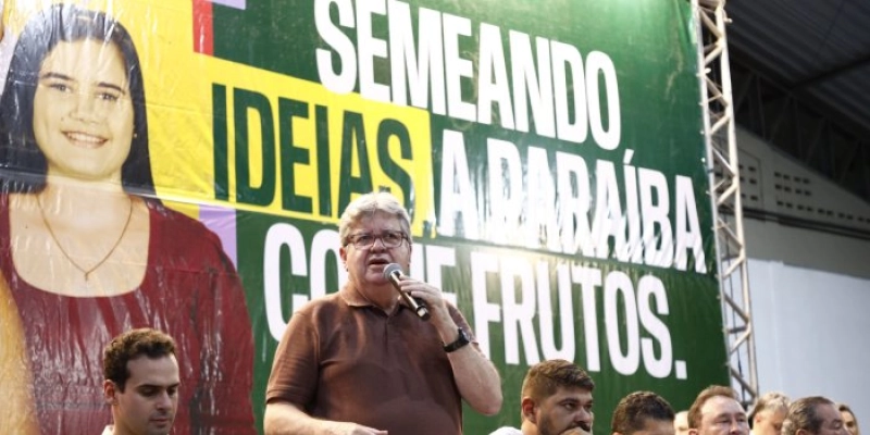 João Azevêdo dialoga com a população na audiência do ODE e destina mais de R$ 90 milhões em investimentos para região de Cajazeiras