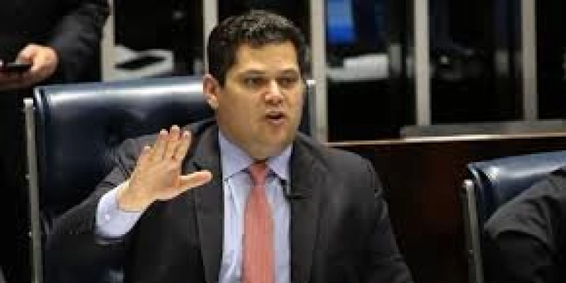 Senado articula apoio a proposta que limita atuação de partidos no STF