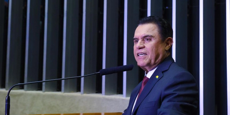 Wilson Santiago propõe jornada especial para empregados públicos que cuidam de dependentes com deficiência