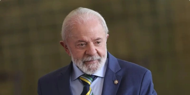 Trump anuncia tarifa de 50% sobre produtos brasileiros e cita Bolsonaro em carta a Lula