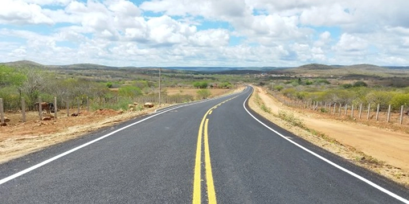 DER interdita tráfego na estrada entre São Sebastião do Umbuzeiro e a divisa de Pernambuco a partir das 16h