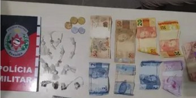 Polícia Militar apreende drogas e conduz suspeitos à Delegacia na cidade de Cajazeiras