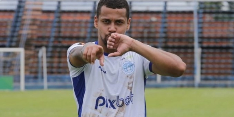 Botafogo-PB anuncia atacante Gui Sales para vaga de Henrique Dourado