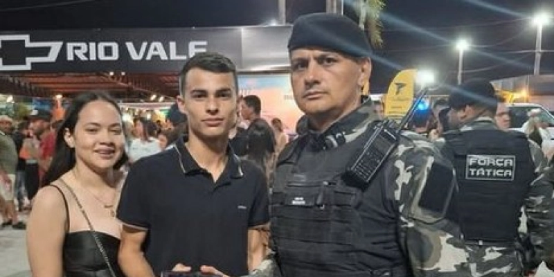 14° BPM restitui celular através de videomonitoramento na EXPOSOUSA