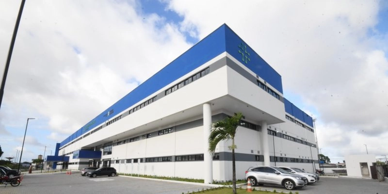 Primeira-dama participa de encontro com mulheres que colaboraram para a concretização do Hospital da Mulher
