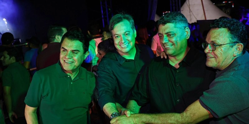 Deputado Júnior Araújo celebra 31 anos de Vieirópolis com oficialização de apoio do vice-prefeito Alexandre Costa