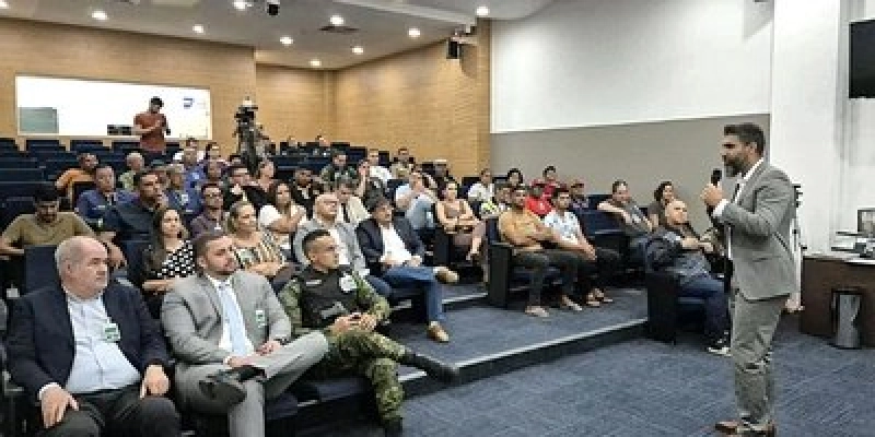 Ministério Público cobra ações de prefeitura paraibana para preservar áreas de restinga e controlar trânsito na areia