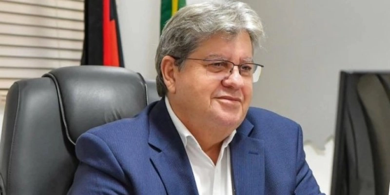 Governador prega unidade da base e minimiza divergências internas