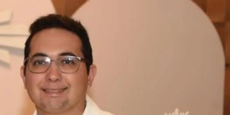 FATALIDADE: Médico morre em colisão entre moto e caminhão na BR-230, em Patos
