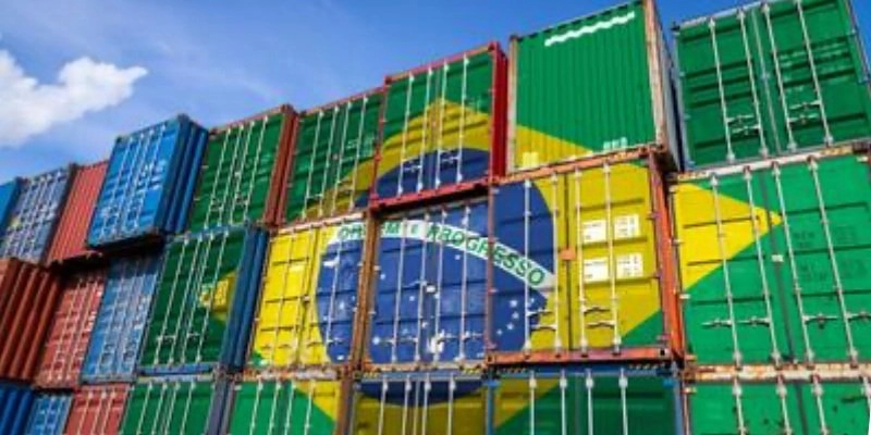 Tarifa adicional de 50% incidirá sobre 35,9% das exportações brasileiras; Indústria propõe ações emergenciais ao governo
