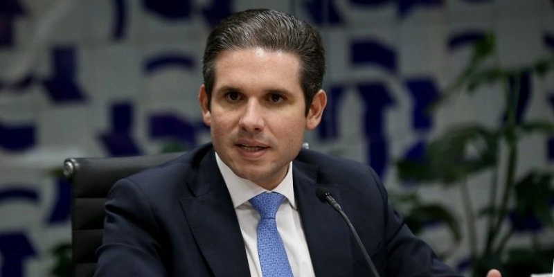 Presidente da Câmara estuda sanções a parlamentares que dificultaram retomada dos trabalhos
