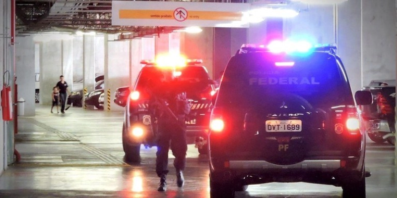 PF descarta presença de artefato explosivo em aeronave que pousou em Brasília