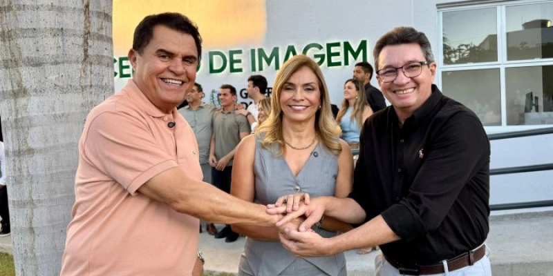 Ao lado da prefeita Delúsia, Wilson Santiago anuncia mais de R$ 1,8 milhão para a Saúde de Queimadas 