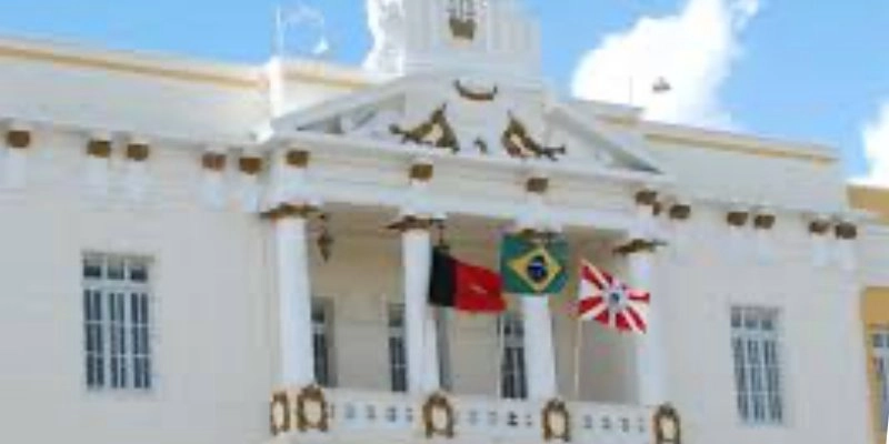 Órgãos da Justiça funcionam em regime de plantão nesta segunda-feira