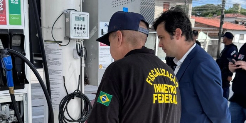 Procon autua 29 postos de combustíveis por aumento indevido no preço da gasolina em João Pessoa