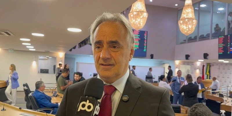 Luciano Cartaxo declarou que é o deputado que mais enviou emendas impositivas para Sousa; Ouça
