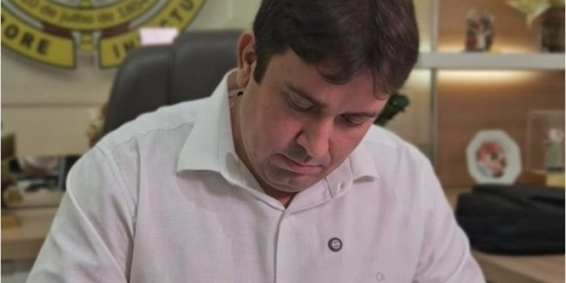 Prefeito Helder Carvalho assina terno de autorização para construção da Travessia das Pedrinhas