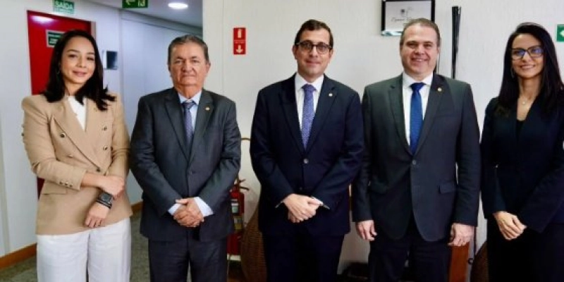 Gervásio Maia participa de reunião na CNA sobre seguro rural e defeso agropecuário