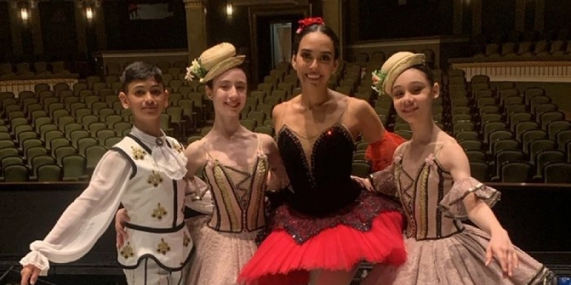 Aluno de João Pessoa é ovacionado em apresentação no Teatro Bolshoi na Rússia