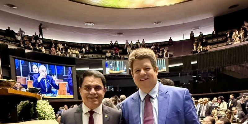 Deputado Wilson Santiago participa da promulgação da Emenda dos Precatórios e celebra vitória para estados e municípios