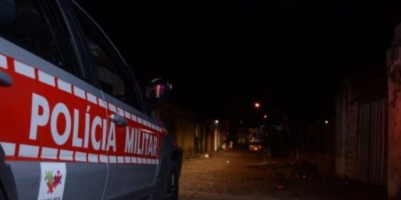 Moto roubada e com placa falsa é recuperada pela Polícia Militar