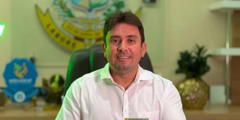 Lei que cria CNH gratuita para população de baixa renda é sancionada pelo prefeito Helder Carvalho