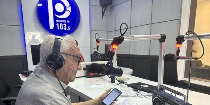 Morre em Sousa, aos 79 anos, o radialista Barbosa da Silva