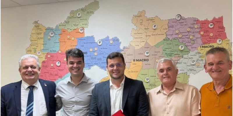 Bosco Carneiro solicita R$2 milhões anuais e reforma para hospital de Alagoa Grande