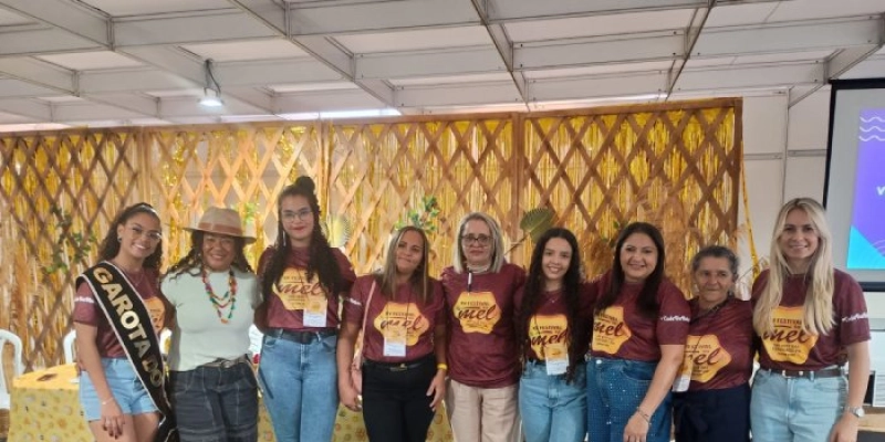 Encontro das Mulheres do Agro discute o protagonismo feminino na apicultura durante o XV Festival do Mel