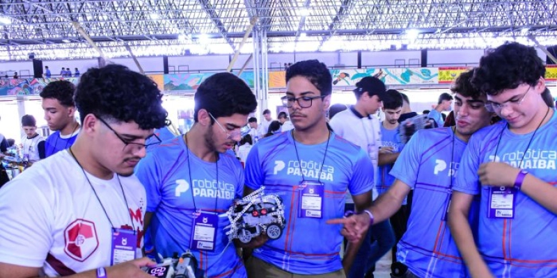 Começou em João Pessoa a etapa final da Competição Paraibana de Robótica