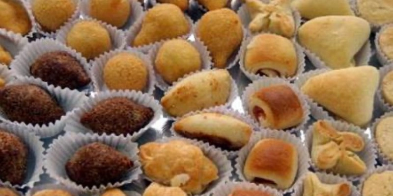 Prefeitura de Triunfo abre credenciamento de R$ 382 mil para fornecimento de bolos, salgados e buffet