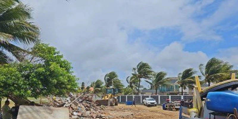 Orla de Lucena, no litoral norte da Paraíba, passa por nova etapa de desocupação