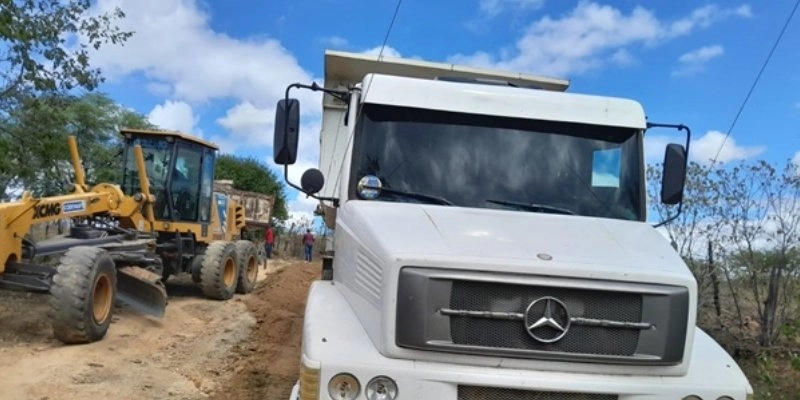 Prefeitura de Sousa abre licitação de R$ 297 mil para locação de veículos da infraestrutura