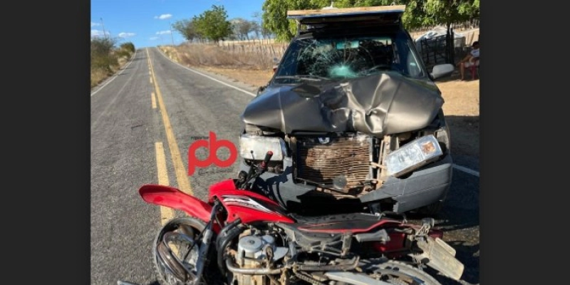 Motociclista fica ferido em colisão com carro na PB-359, em Santa Cruz
