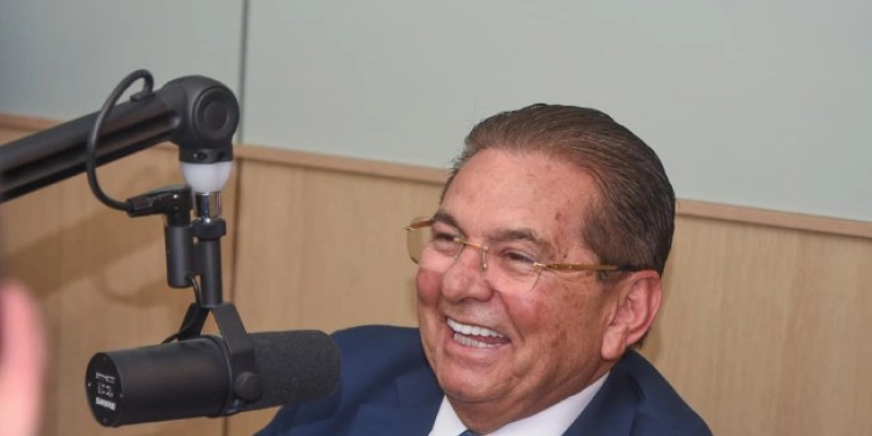 Adriano Galdino reafirma pré-candidatura ao Governo da Paraíba e celebra desempenho em “carreira solo”