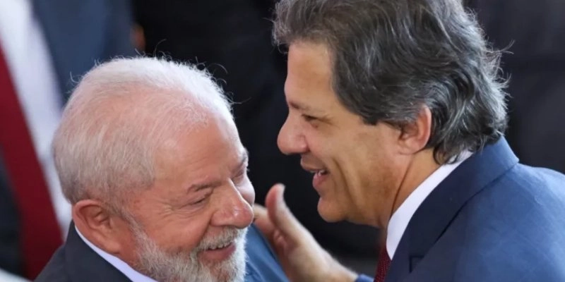 Reforma Administrativa propõe “teto” só para Estados e municípios e poupa a União