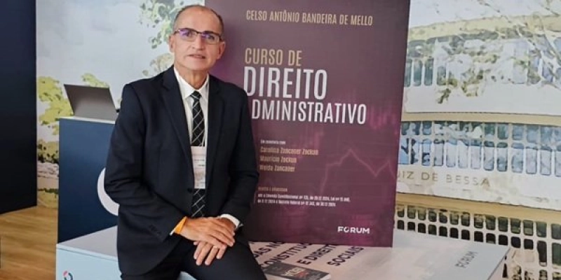 Representando Sousa, procurador-geral, Dr. Fernando Botêlho, participa do 39° Congresso Brasileiro de Direito Administrativo, em MG