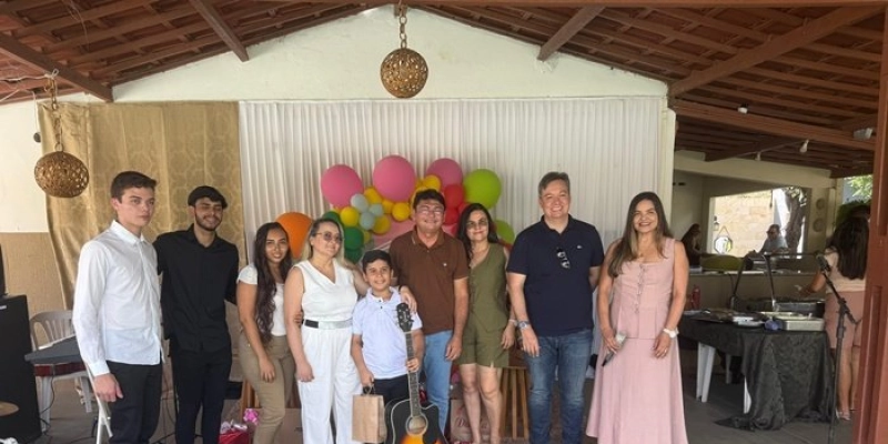 Júnior Araújo participa de celebração em homenagem aos professores em Jericó e destaca papel transformador da educação