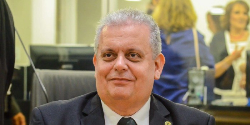Bosco Carneiro destina mais de R$ 2,8 milhões em emendas para fortalecer a saúde da Paraíba