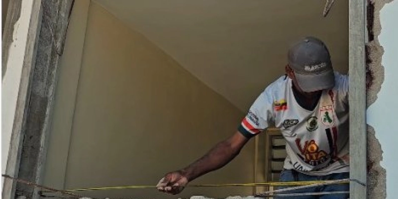 Prefeito João Neto vistoria obras de reforma da UBS do Assentamento Acauã, em Aparecida
