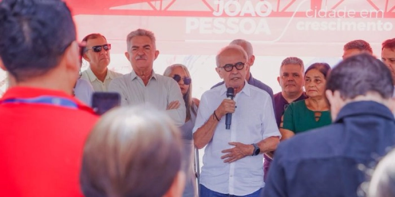 Cícero Lucena reforça compromisso com infraestrutura e autoriza mais 15 ruas no Planalto da Boa Esperança