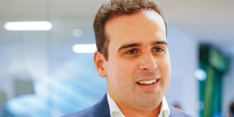 Nesta quarta-feira, Lucas Ribeiro entrega e visita obras em Guarabira e Sertãozinho 