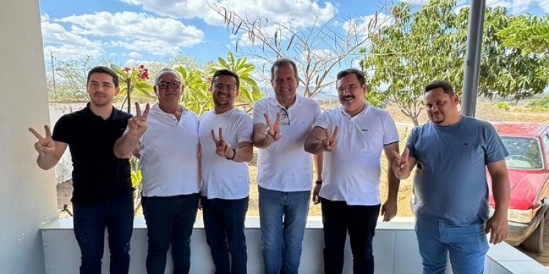 Pré-candidato a deputado federal, Fábio Tyrone, recebe importantes apoios políticos no município de Jericó