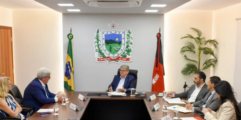 Governador apresenta potencial da Paraíba nas áreas do turismo, energias renováveis e ciência e tecnologia a cônsul-geral da Alemanha 